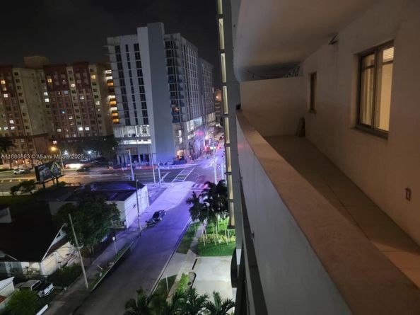 36 NW 6th Ave 806, Miami FL 33128