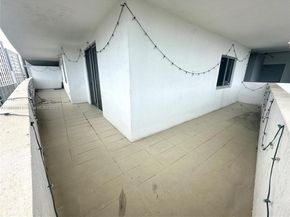 36 NW 6th Ave 806, Miami FL 33128