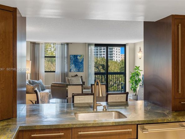 2900 NE 14th St Cswy 402, Pompano Beach FL 33062