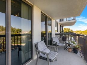 2900 NE 14th St Cswy 402, Pompano Beach FL 33062