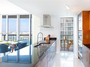 485 Brickell Ave 4702, Miami FL 33131