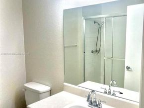2331 NW 96th Ter 17F, Pembroke Pines FL 33024