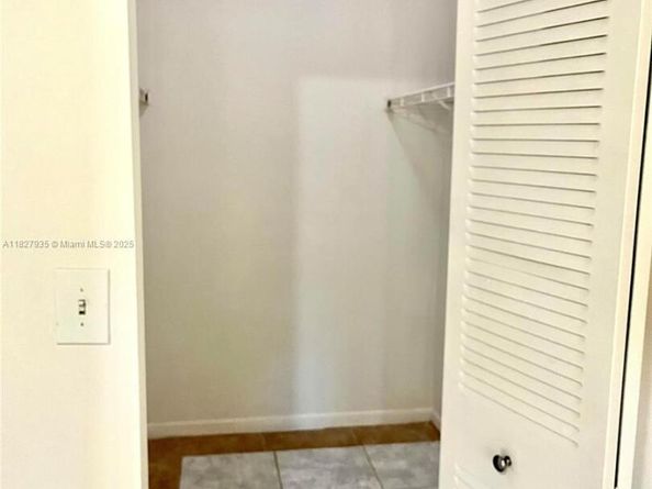 2331 NW 96th Ter 17F, Pembroke Pines FL 33024