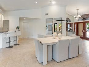 2900 NW 25th Way, Boca Raton FL 33434