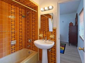 1727 SW 11th Ter, Miami FL 33135