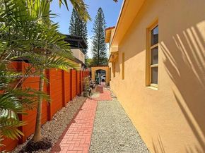 1727 SW 11th Ter, Miami FL 33135