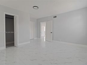 1721 NW 51st St, Miami FL 33142