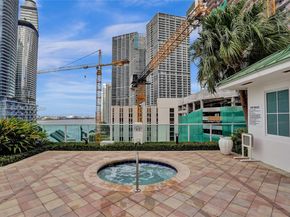 31 SE 5th St 4112, Miami FL 33131