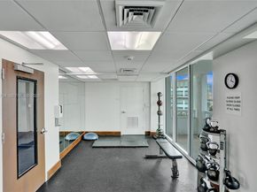 31 SE 5th St 4112, Miami FL 33131