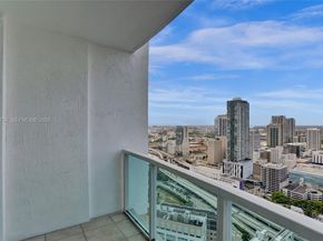 31 SE 5th St 4112, Miami FL 33131