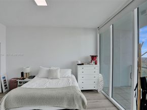 31 SE 5th St 4112, Miami FL 33131