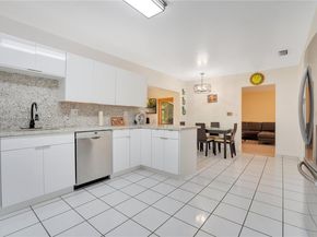 11325 SW 109th Ave, Miami FL 33176