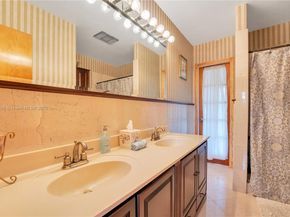 11325 SW 109th Ave, Miami FL 33176