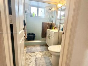 1508 E Garfield St, Hollywood FL 33020