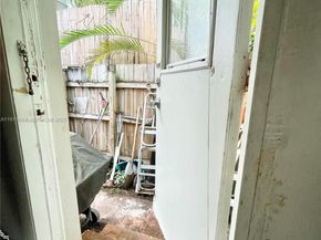 1508 E Garfield St, Hollywood FL 33020