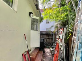 1508 E Garfield St, Hollywood FL 33020