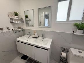 6404 Meade St, Hollywood FL 33024