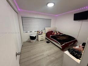 6404 Meade St, Hollywood FL 33024