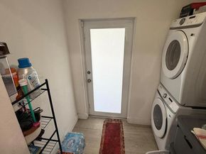 6404 Meade St, Hollywood FL 33024