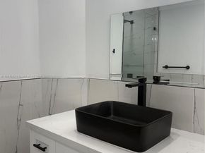 1405 SW 122nd Ave 1013, Miami FL 33184