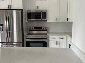 1405 SW 122nd Ave 1013, Miami FL 33184