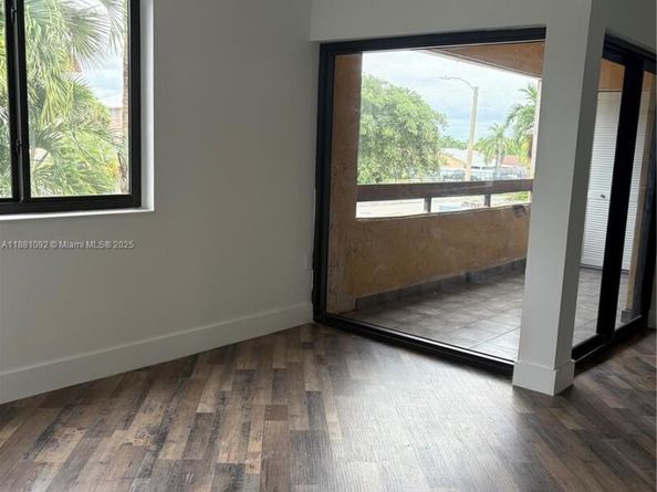 1405 SW 122nd Ave 1013, Miami FL 33184
