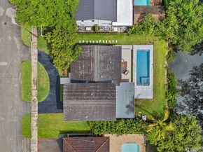 19731 NE 24th Ave, Miami FL 33180