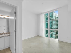 3131 NE 188th St 21005, Aventura FL 33180