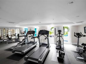 3131 NE 188th St 21005, Aventura FL 33180