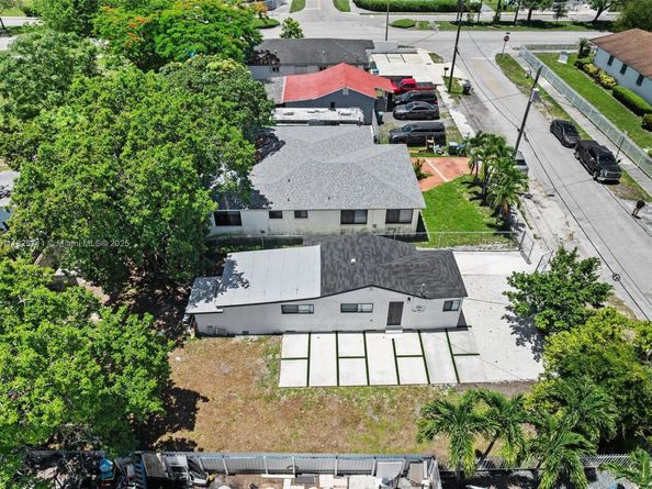 7525 NW 15th Ave, Miami FL 33147