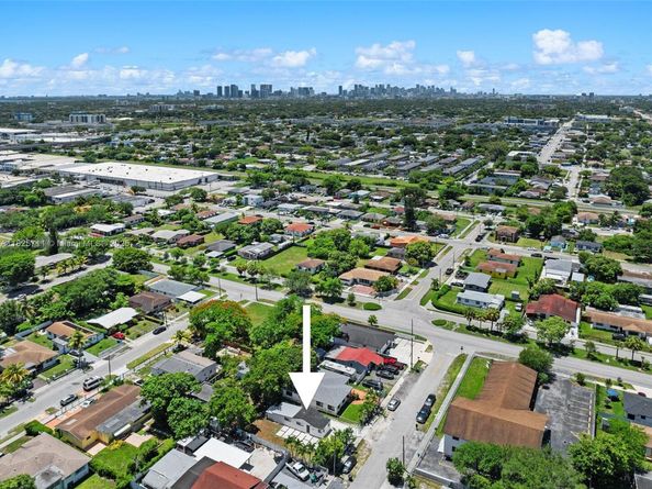 7525 NW 15th Ave, Miami FL 33147