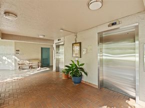 900 Colony Point Cir 414, Pembroke Pines FL 33026