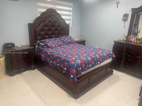 19700 NW 6th Pl, Miami Gardens FL 33169