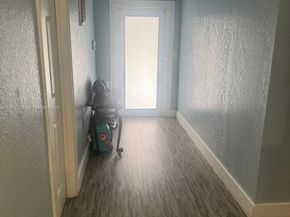 19700 NW 6th Pl, Miami Gardens FL 33169