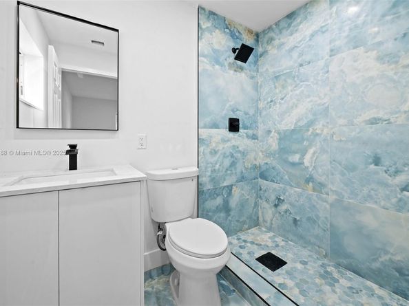 6965 NW 21st Ct, Miami FL 33147