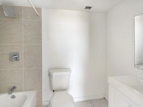 2350 NE 135th St 1111, North Miami FL 33181