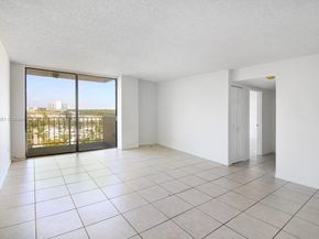 2350 NE 135th St 1111, North Miami FL 33181