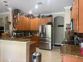 4309 W Whitewater Ave, Weston FL 33332