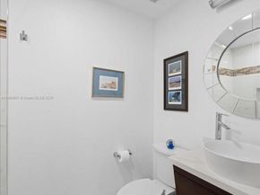 4309 W Whitewater Ave, Weston FL 33332