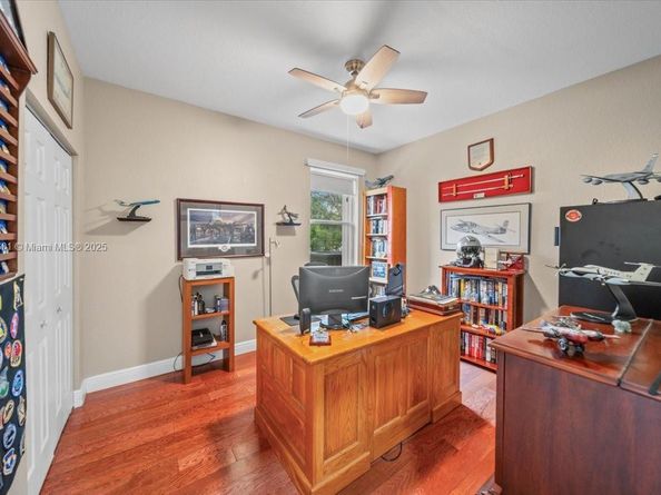 4309 W Whitewater Ave, Weston FL 33332