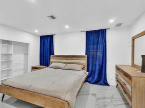 440 SE 8th Ave, Pompano Beach FL 33060