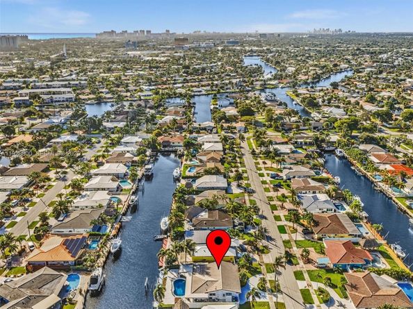 440 SE 8th Ave, Pompano Beach FL 33060