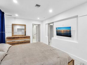 440 SE 8th Ave, Pompano Beach FL 33060