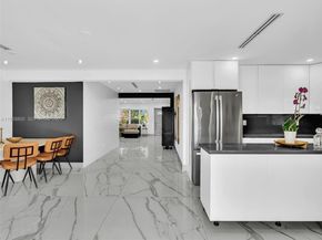 440 SE 8th Ave, Pompano Beach FL 33060