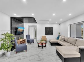 440 SE 8th Ave, Pompano Beach FL 33060