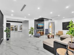 440 SE 8th Ave, Pompano Beach FL 33060