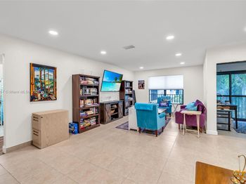 4514 NW 20th St