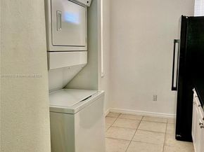 6800 Cypress Rd 408, Plantation FL 33317