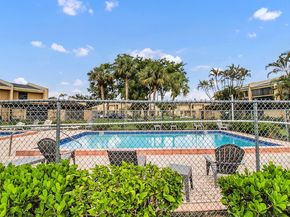9351 NW 14th Ct 247, Pembroke Pines FL 33024