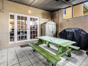 9351 NW 14th Ct 247, Pembroke Pines FL 33024